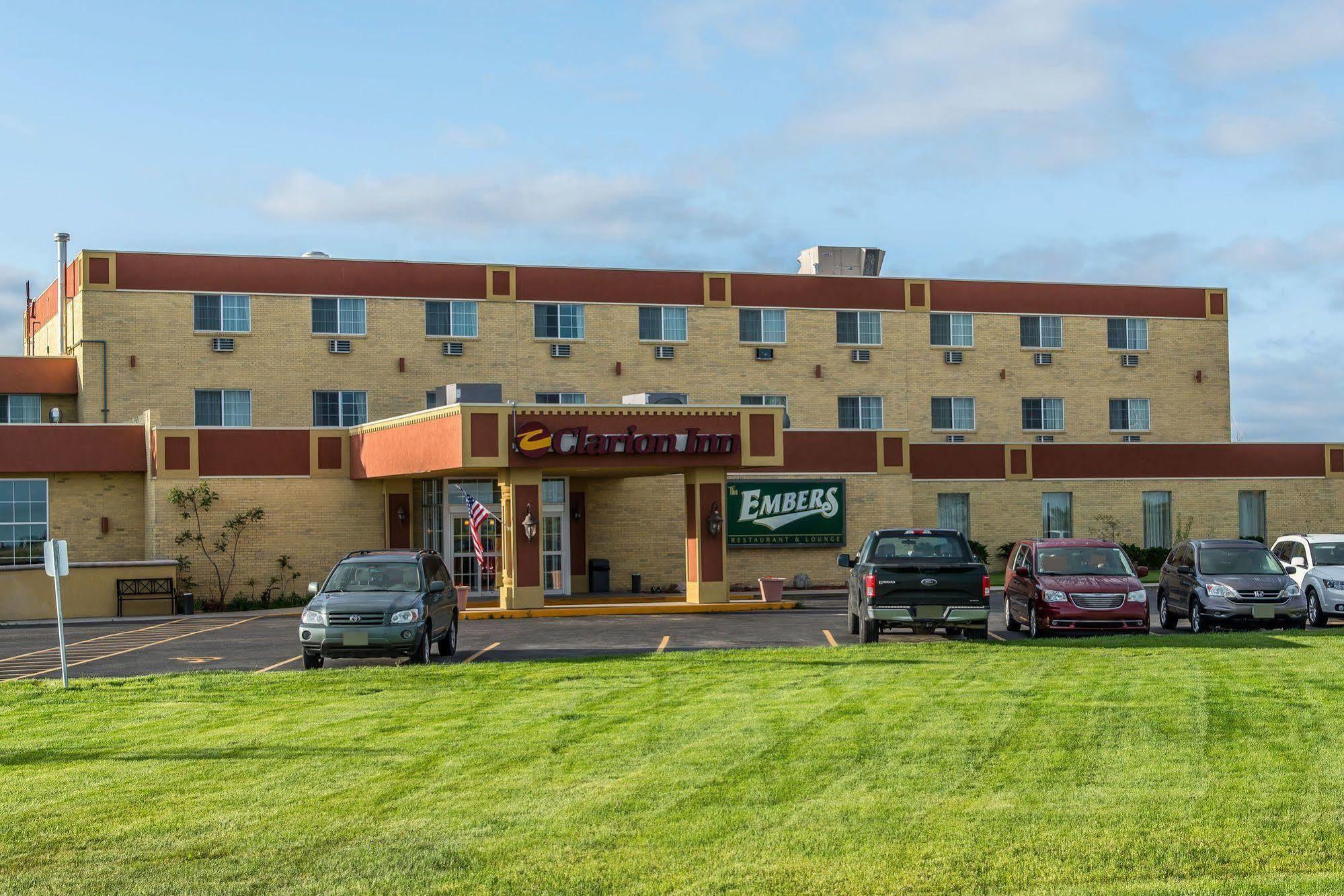 Baymont By Wyndham Fort Morgan Hotel Exterior photo